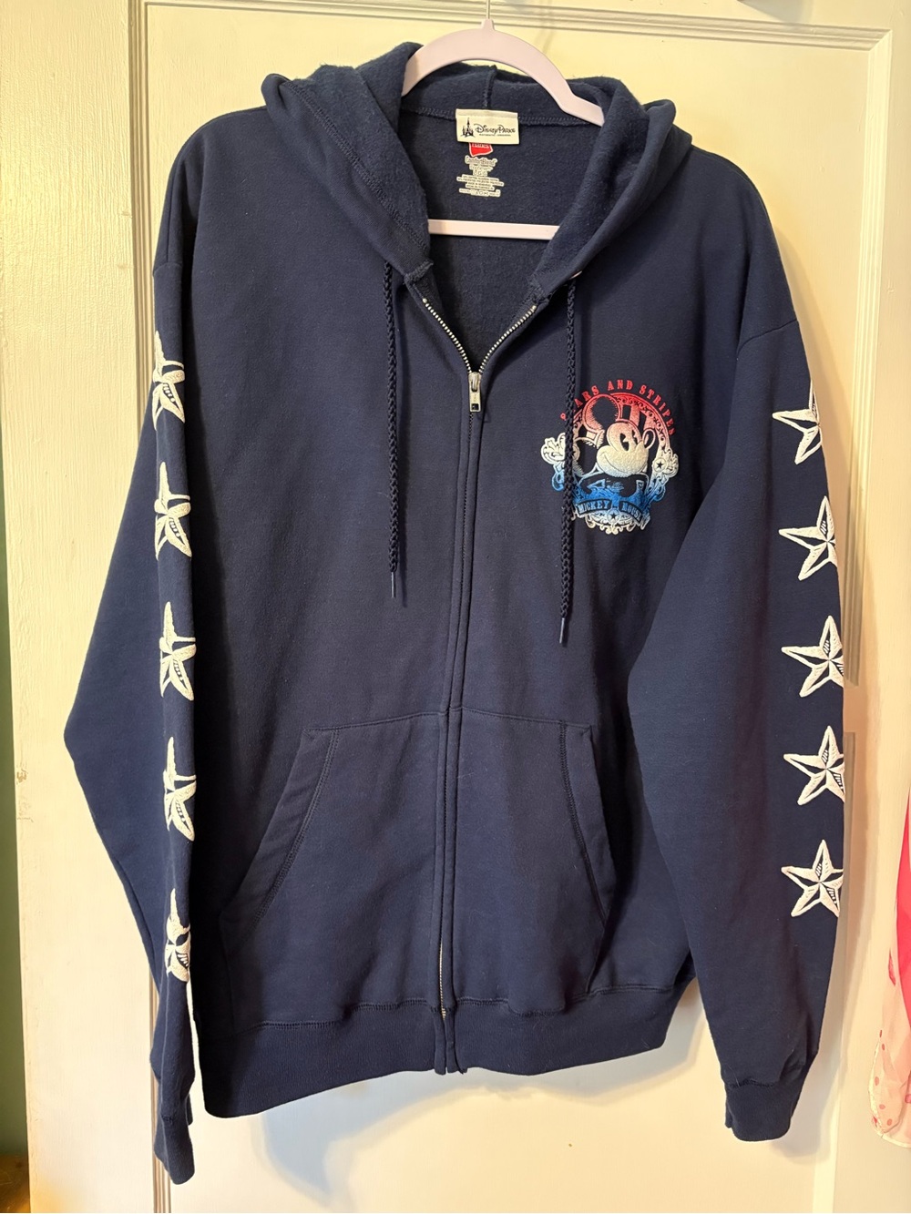 Disneyland Mickey Mouse sweatshirt